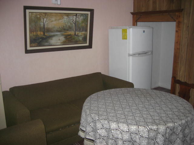 Suite Hall with Freezer